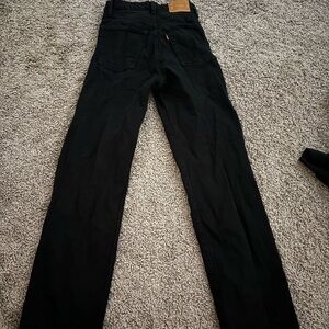 Black Levi’s jeans